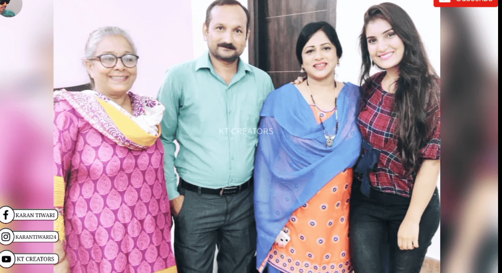 Lavina with her parents