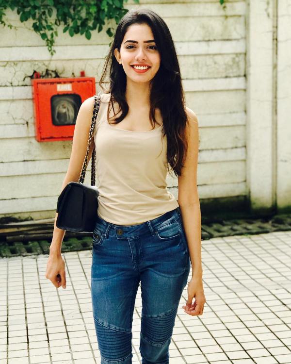 Sana Sayyad 
