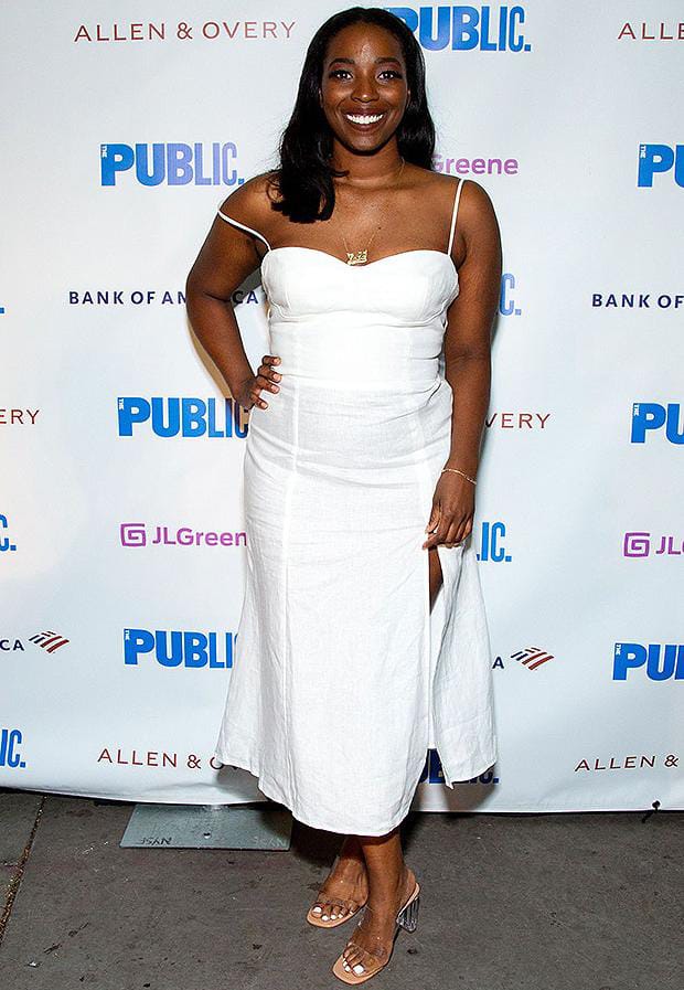 Physical Appearance of Olivia Washington