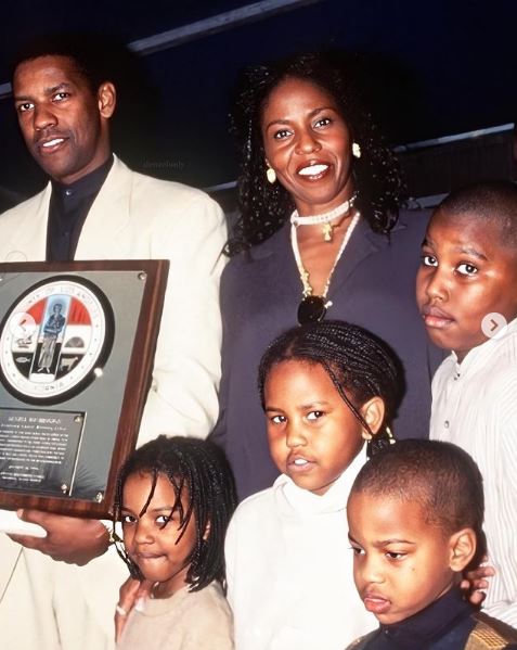 Olivia Washington's family photo